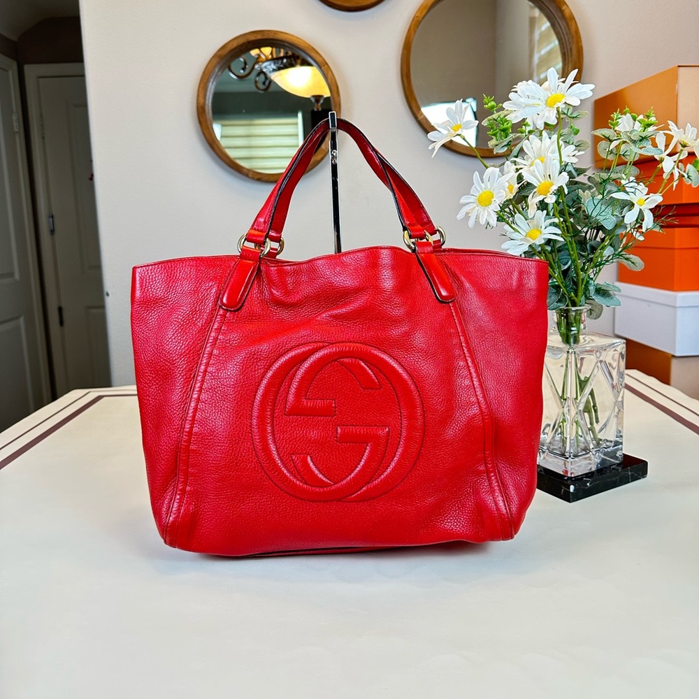 Gucci GG Logo Red Leather Soho Totes Shoulder Bag